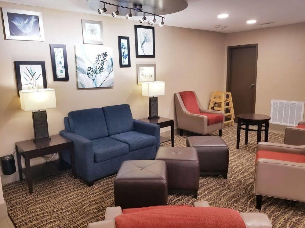 Comfort Inn Dallas Park Central Exterior photo